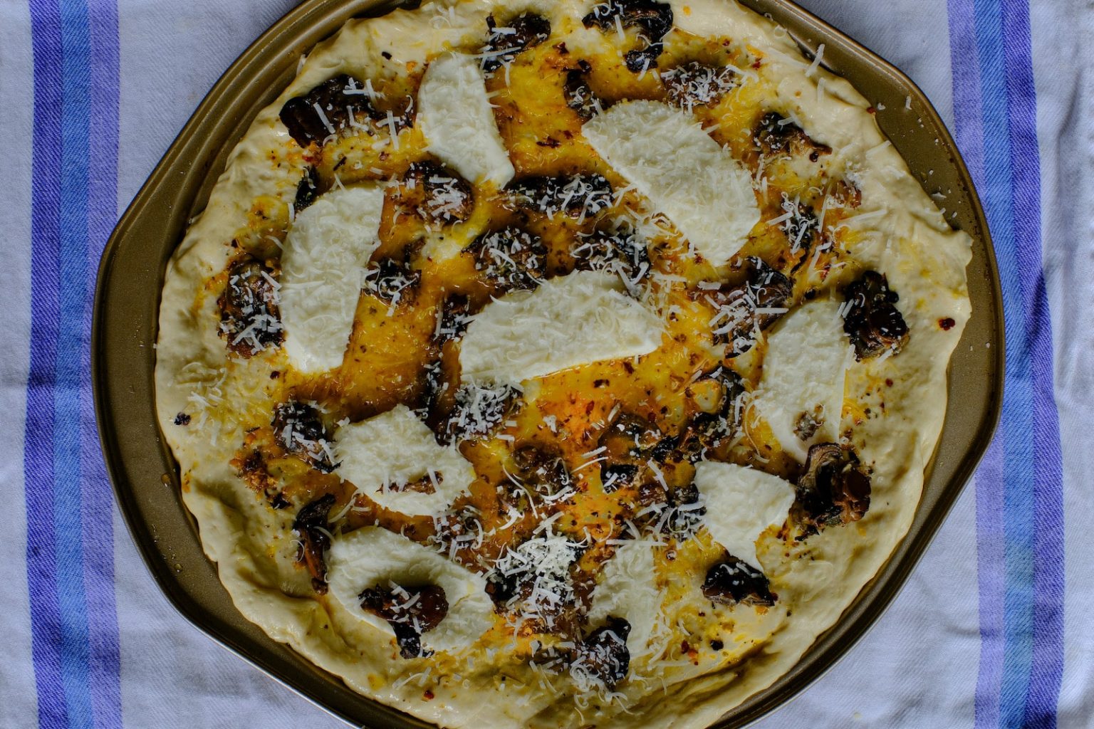 Local and Coastal GarlicChili Oil and Smoked Oyster Pizza